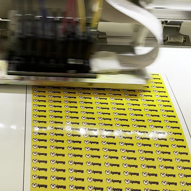 Pegatinas de nombre imprimibles