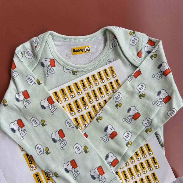 Etiquetas de nombre para ropa